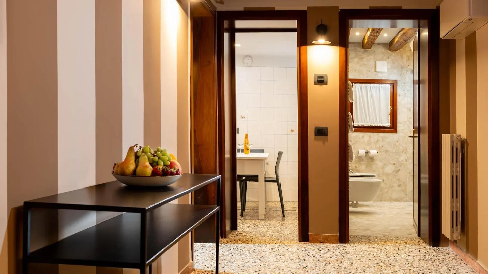 Ca' San Geremia Apartment Venice